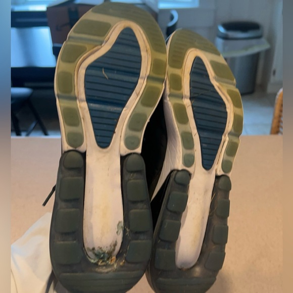 Nike Air Max 270 - Picture 7 of 7